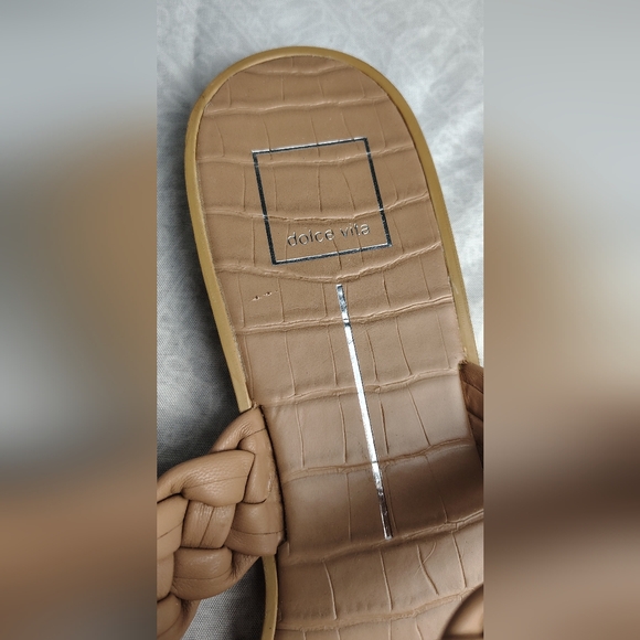 Dolce Vita Braided Tan Taupe Women's Sandals Faux Crocodile Soles Flat Size 11 - Picture 4 of 9